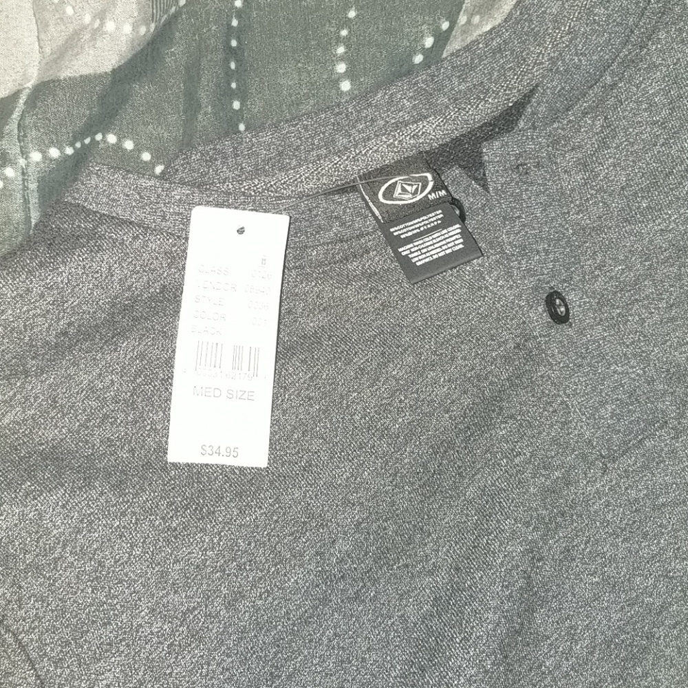 Volcom long sleeve - Picture 2 of 2